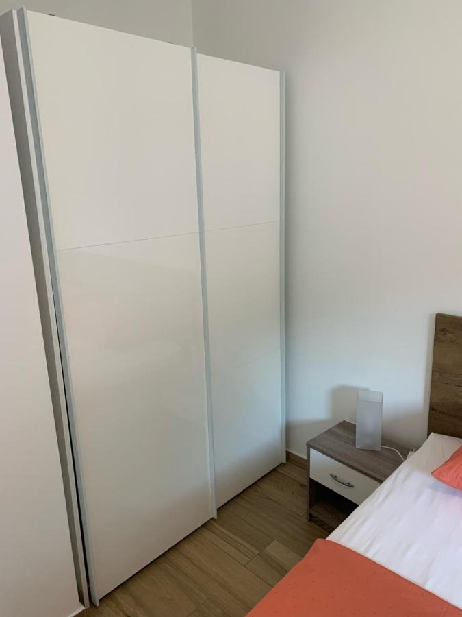 Apartman Natasa Кострена Экстерьер фото