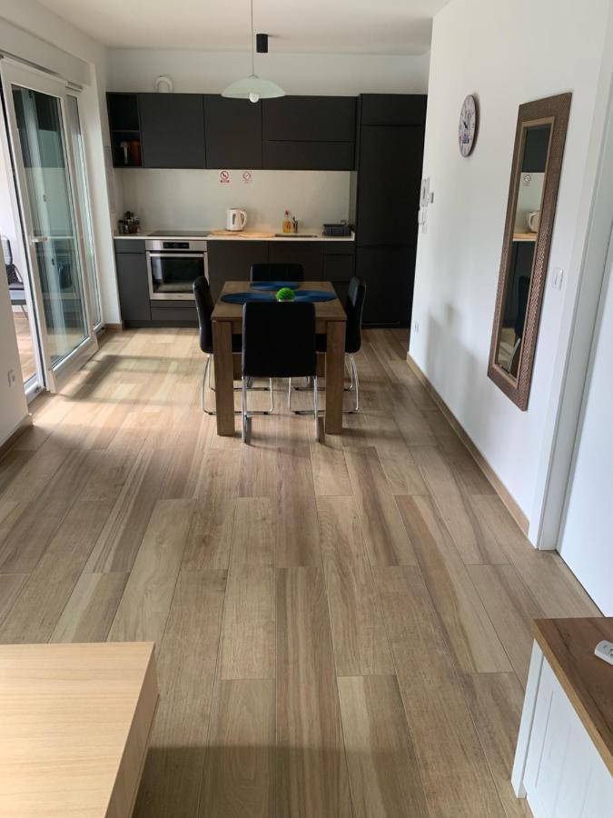 Apartman Natasa Кострена Экстерьер фото